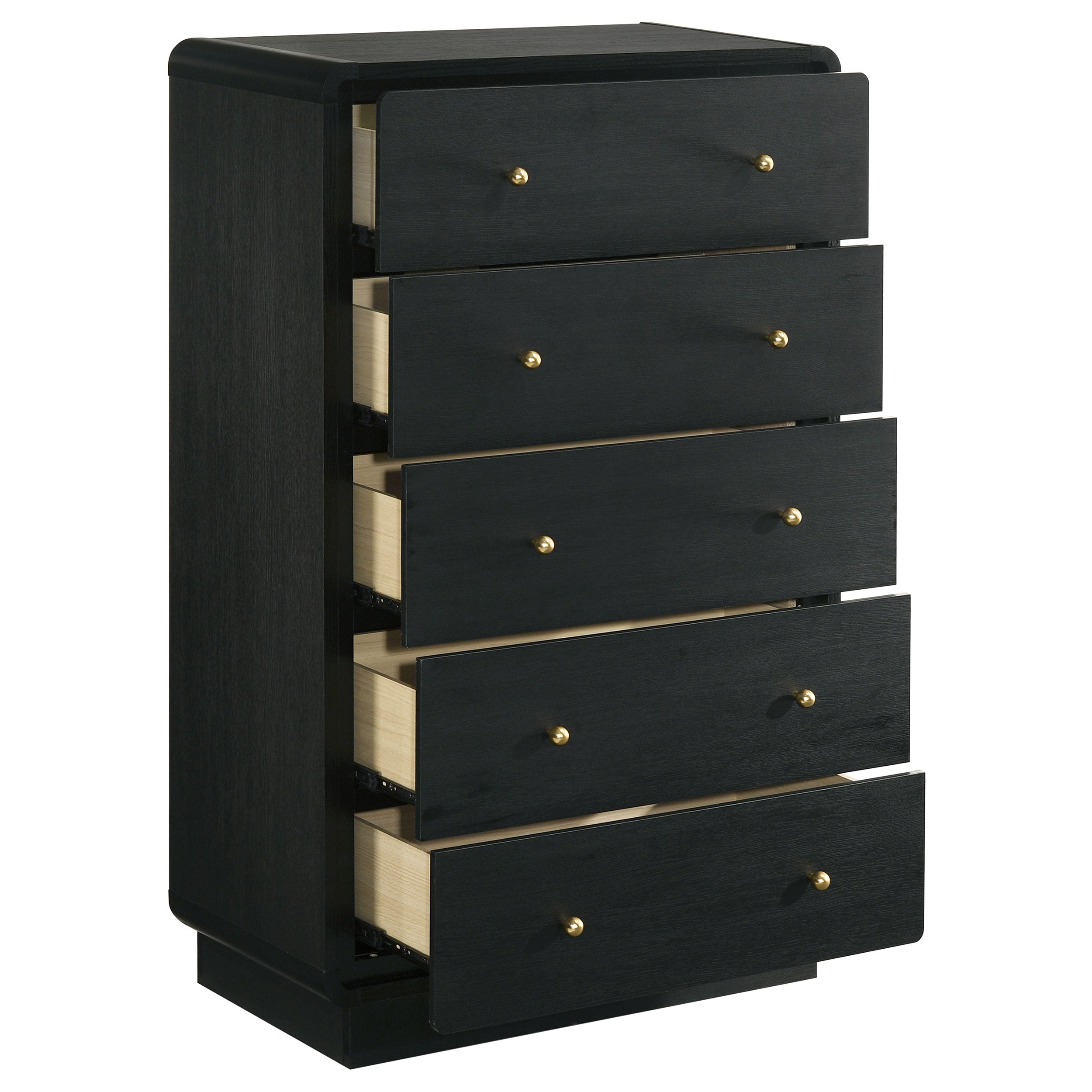 Cavelle Chest
