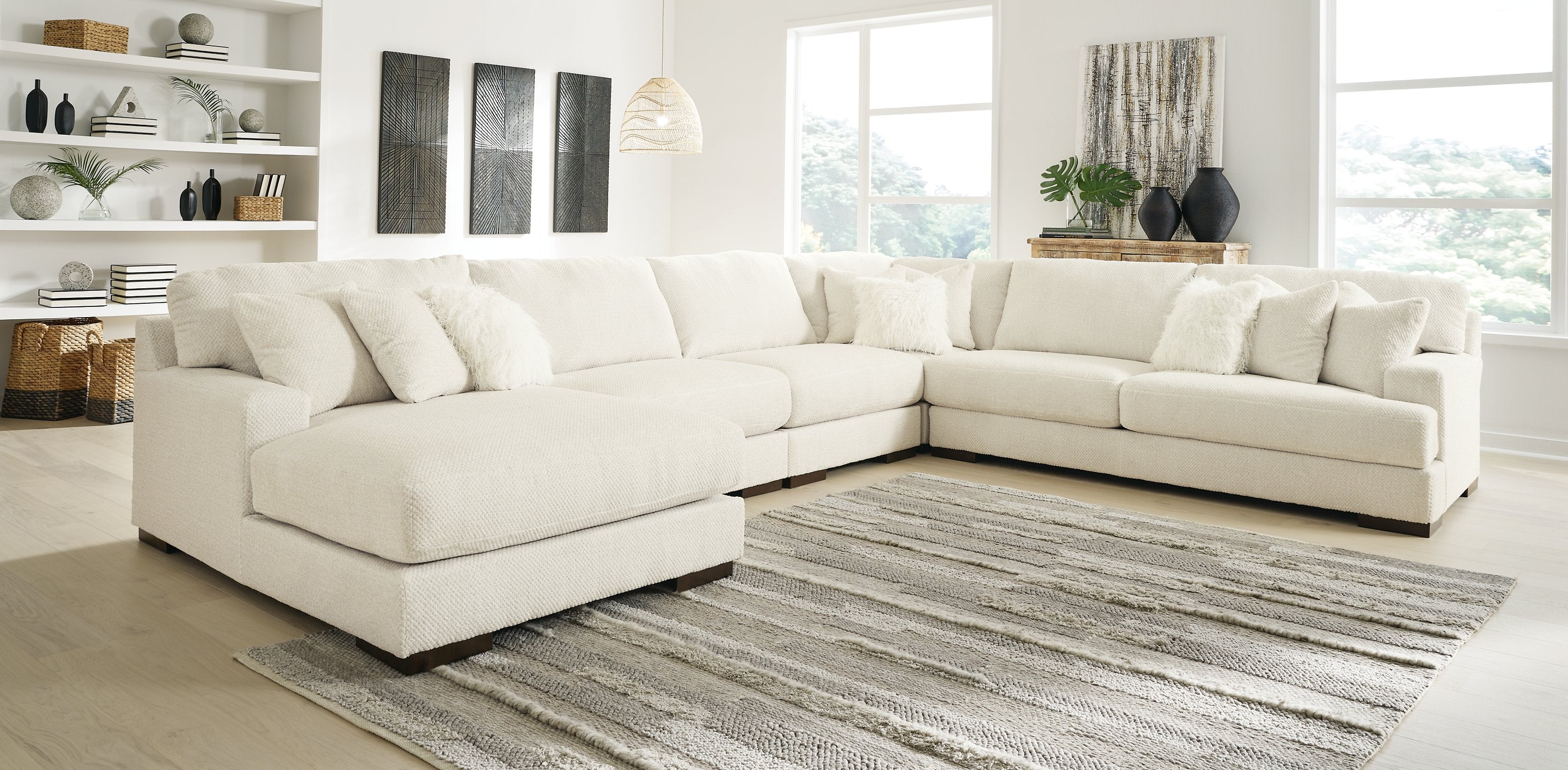 Zada Sectional with Chaise