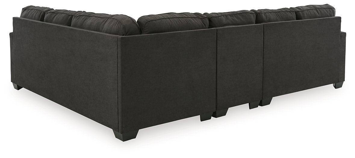 Lucina Sectional