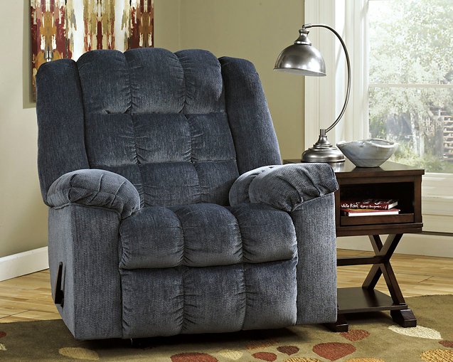 Ludden Recliner