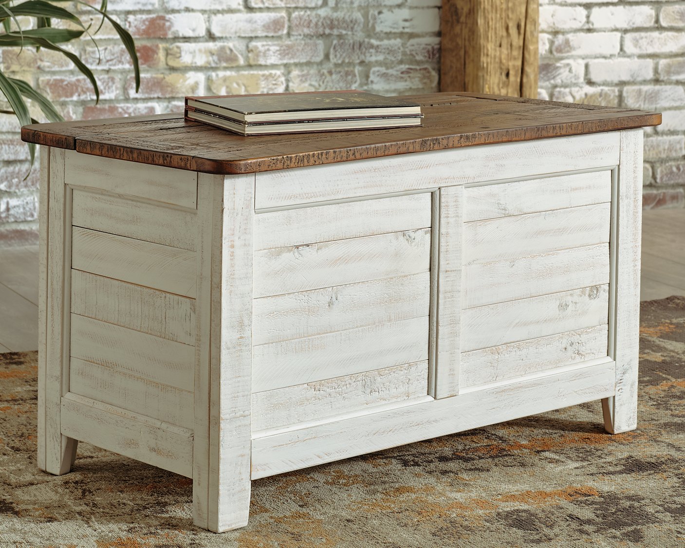 Dashbury Storage Trunk