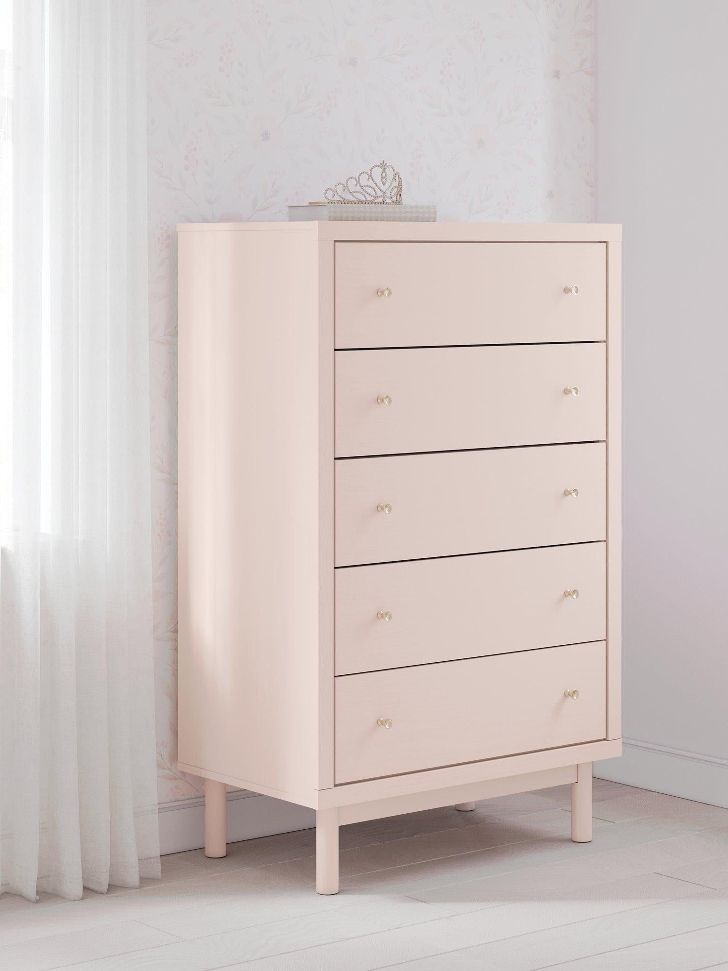 Wistenpine Chest of Drawers