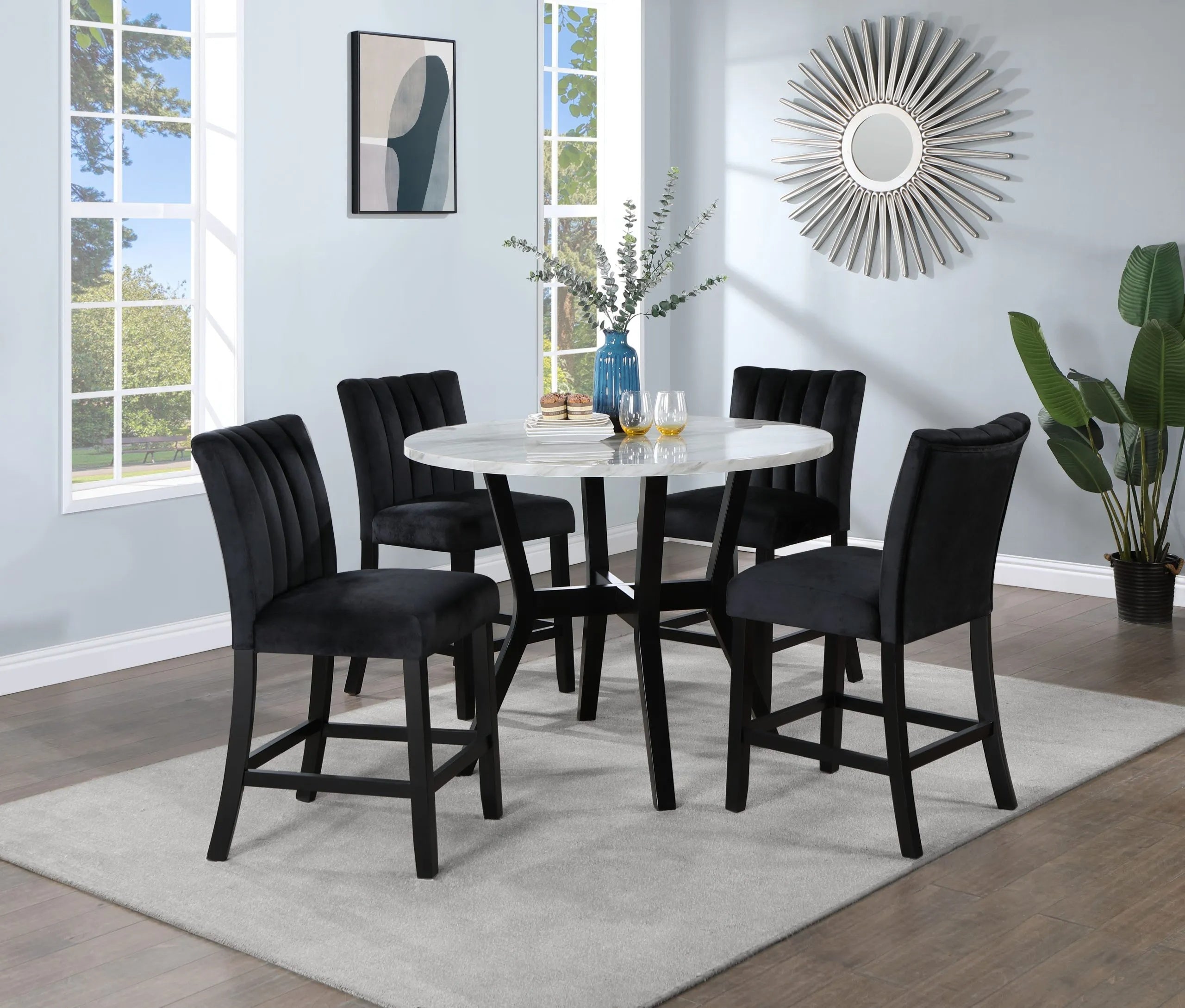 D143 Black Table & 4 Chairs