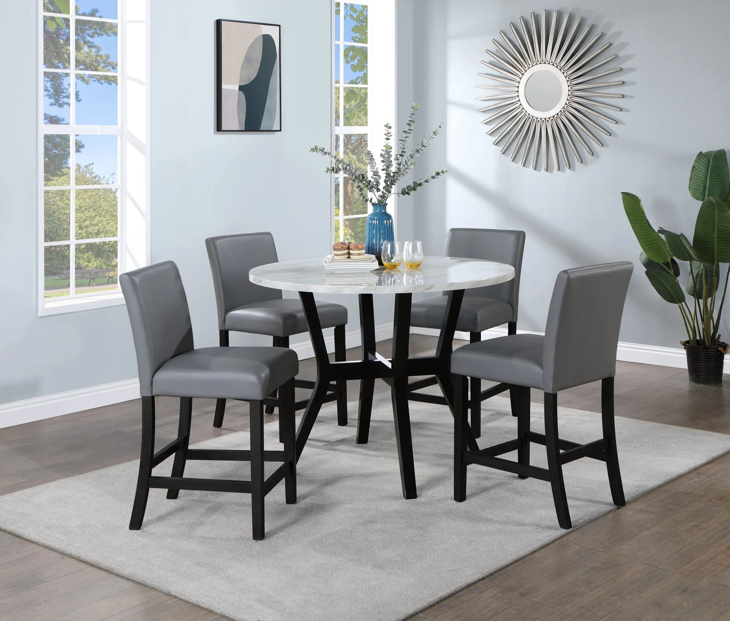 D144 Gray Table & 4 Chairs