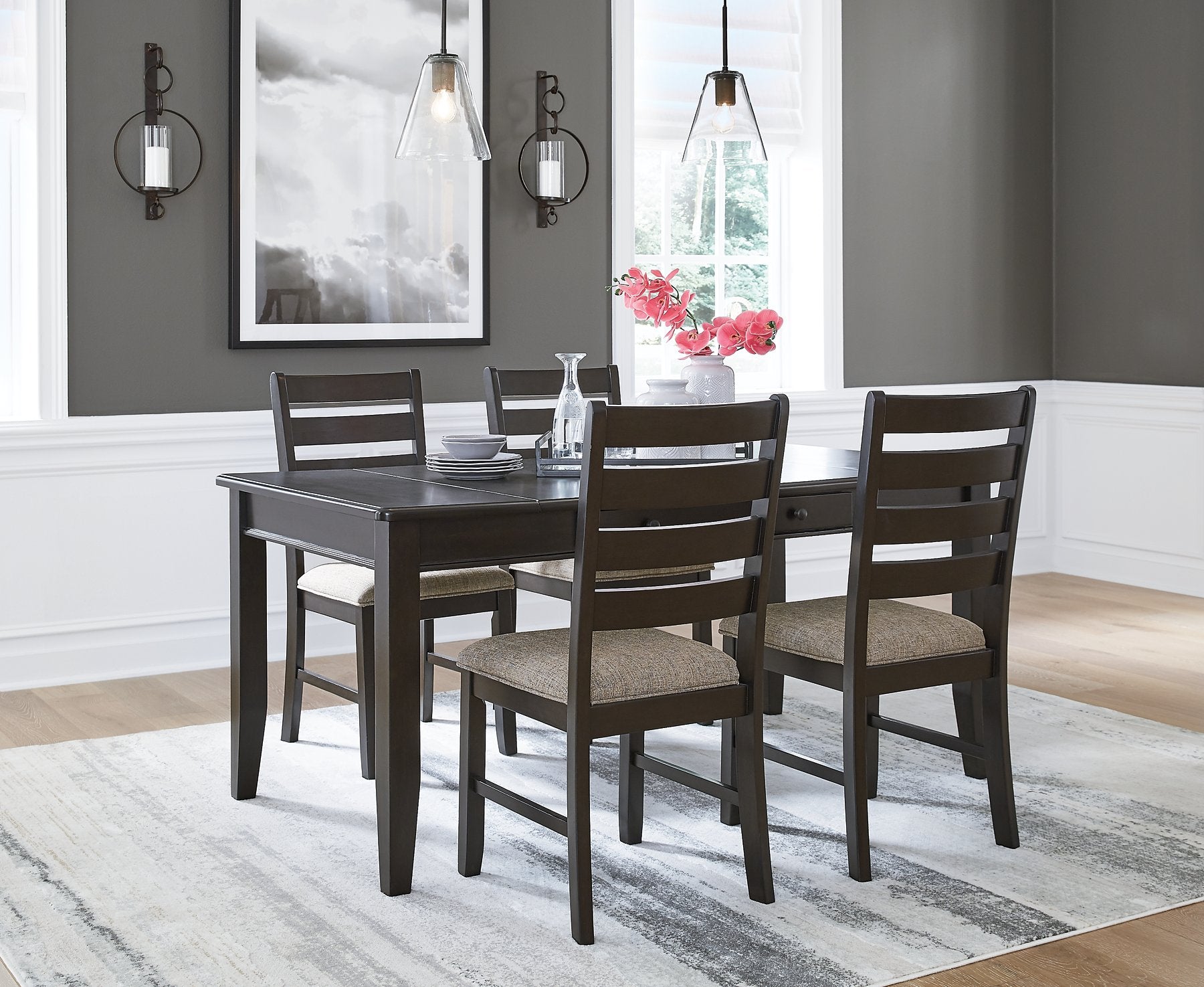 Ambenrock Dining Room Set