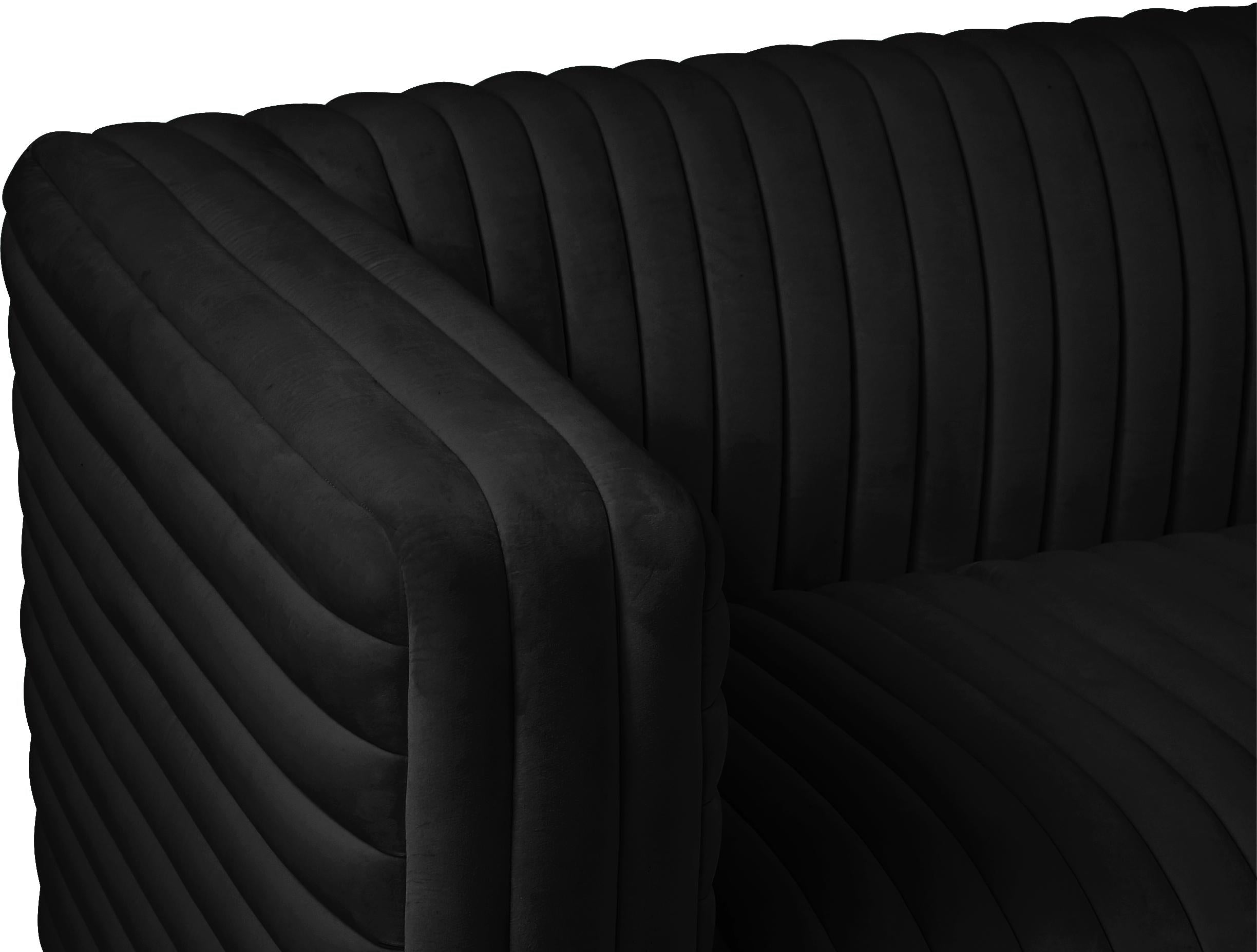 Ravish Black Velvet Loveseat