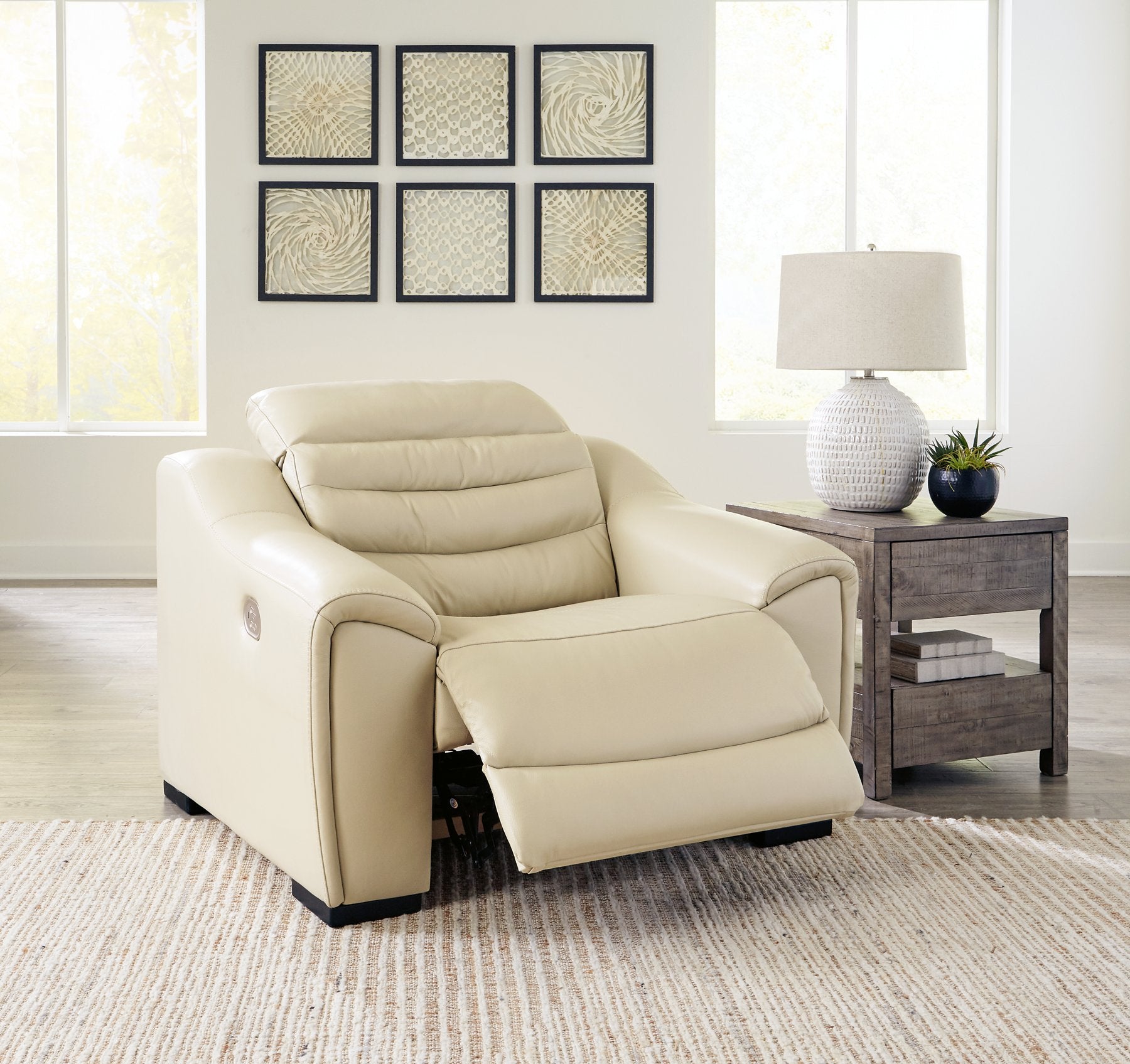 Center Line Power Recliner